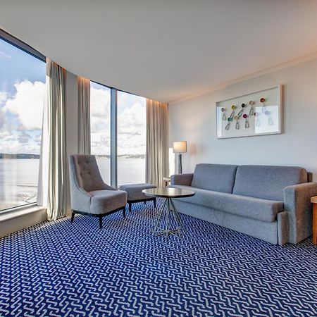 Radisson Blu Waterfront Hotel, Jersey Ст. Хейлир Джерси Экстерьер фото